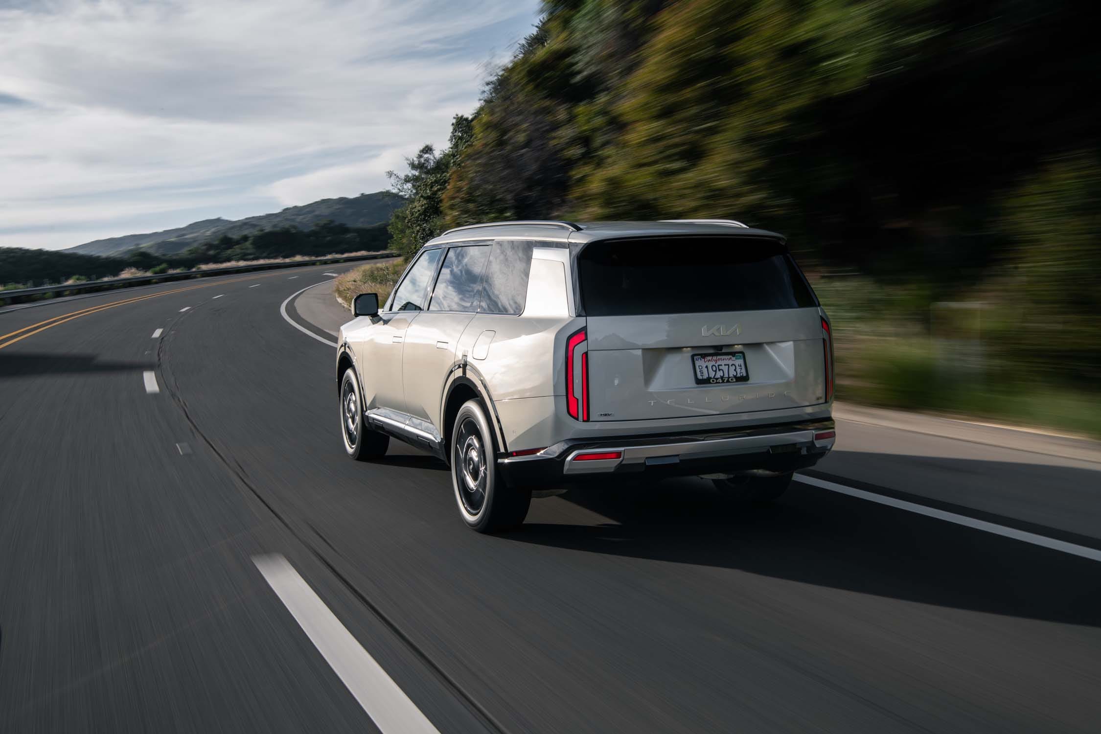 View Exterior Photos of the 2027 Kia Telluride Hybrid