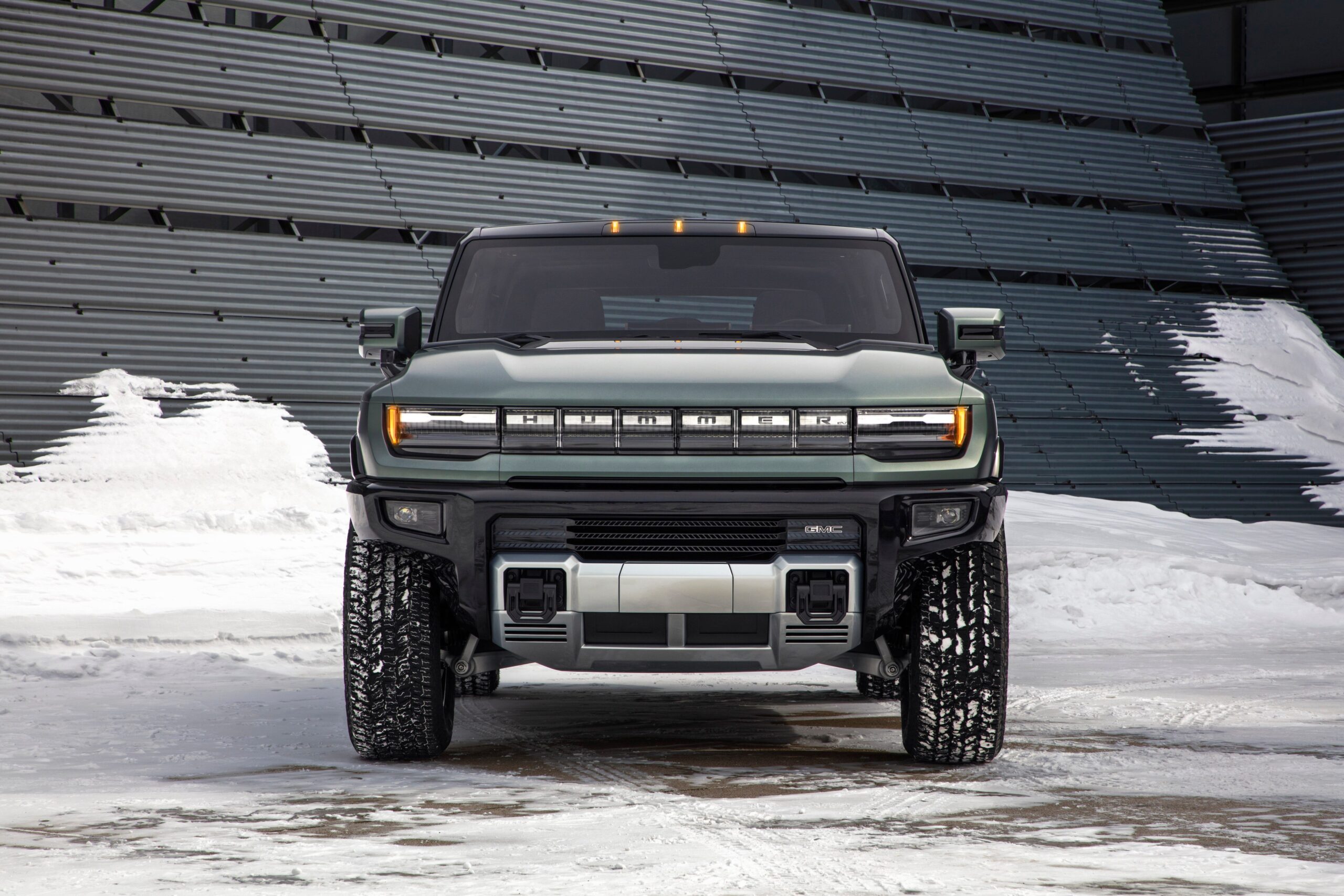 GM’s Next-Gen Full-Size EV Trucks and SUVs Are Delayed: Report