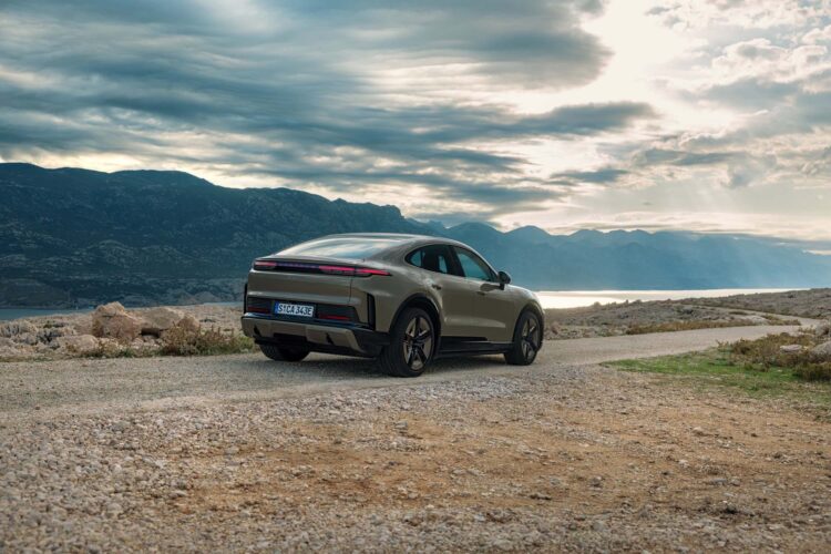 Porsche Cayenne Coupe Electric Is Sleeker, Still Makes Up to 1139 HP