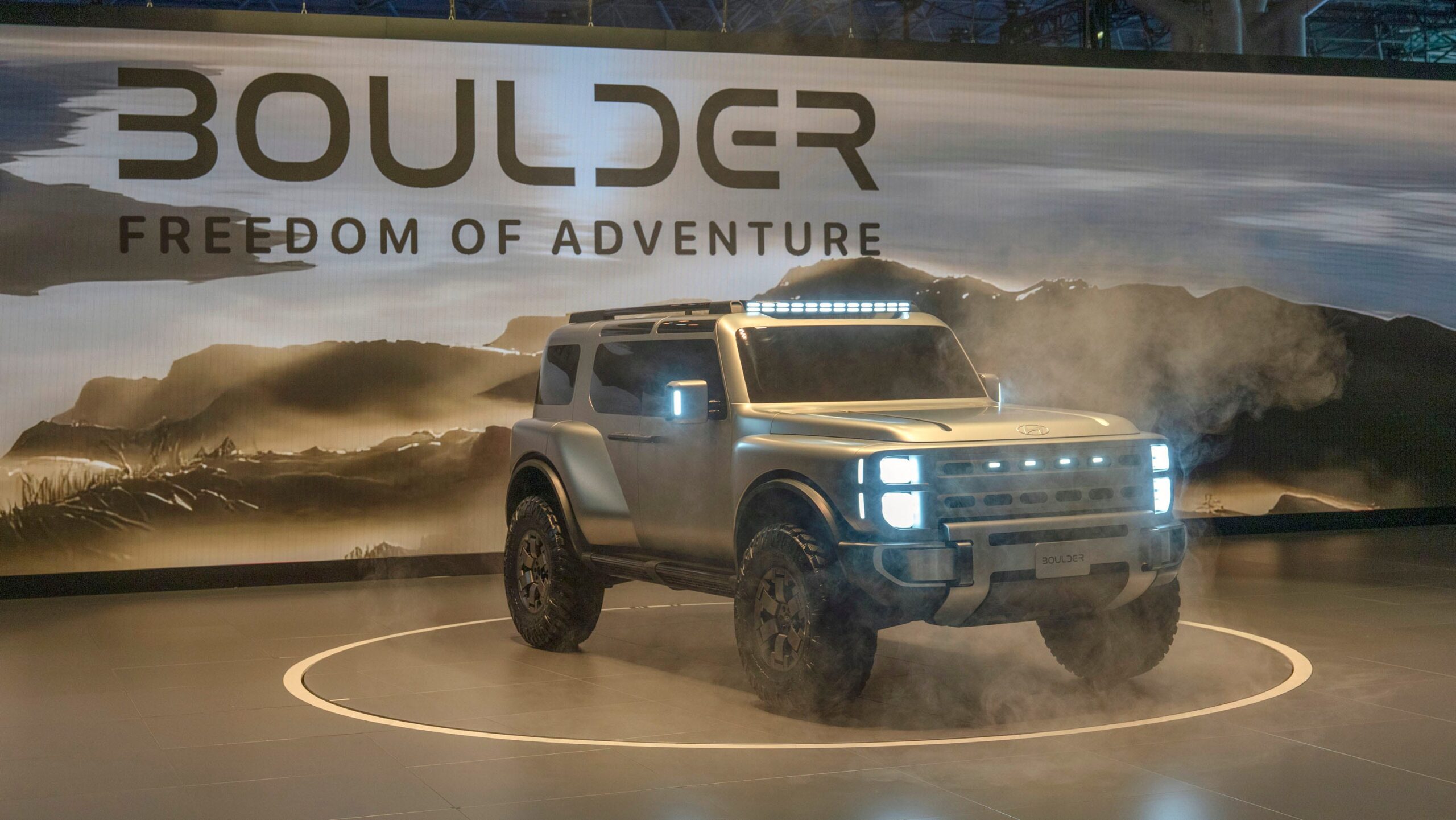 View Exterior and Interior Photos of the Hyundai Boulder Concept