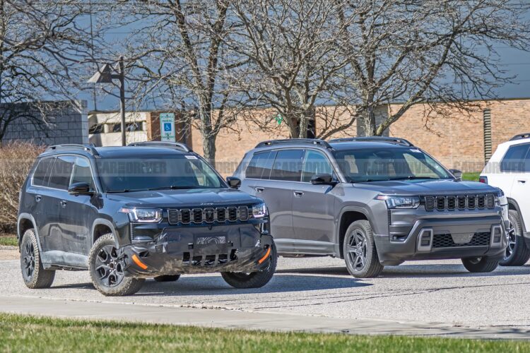 New Jeep Cherokee Trailhawk Spied Testing with Knobbier All-Terrain Tires