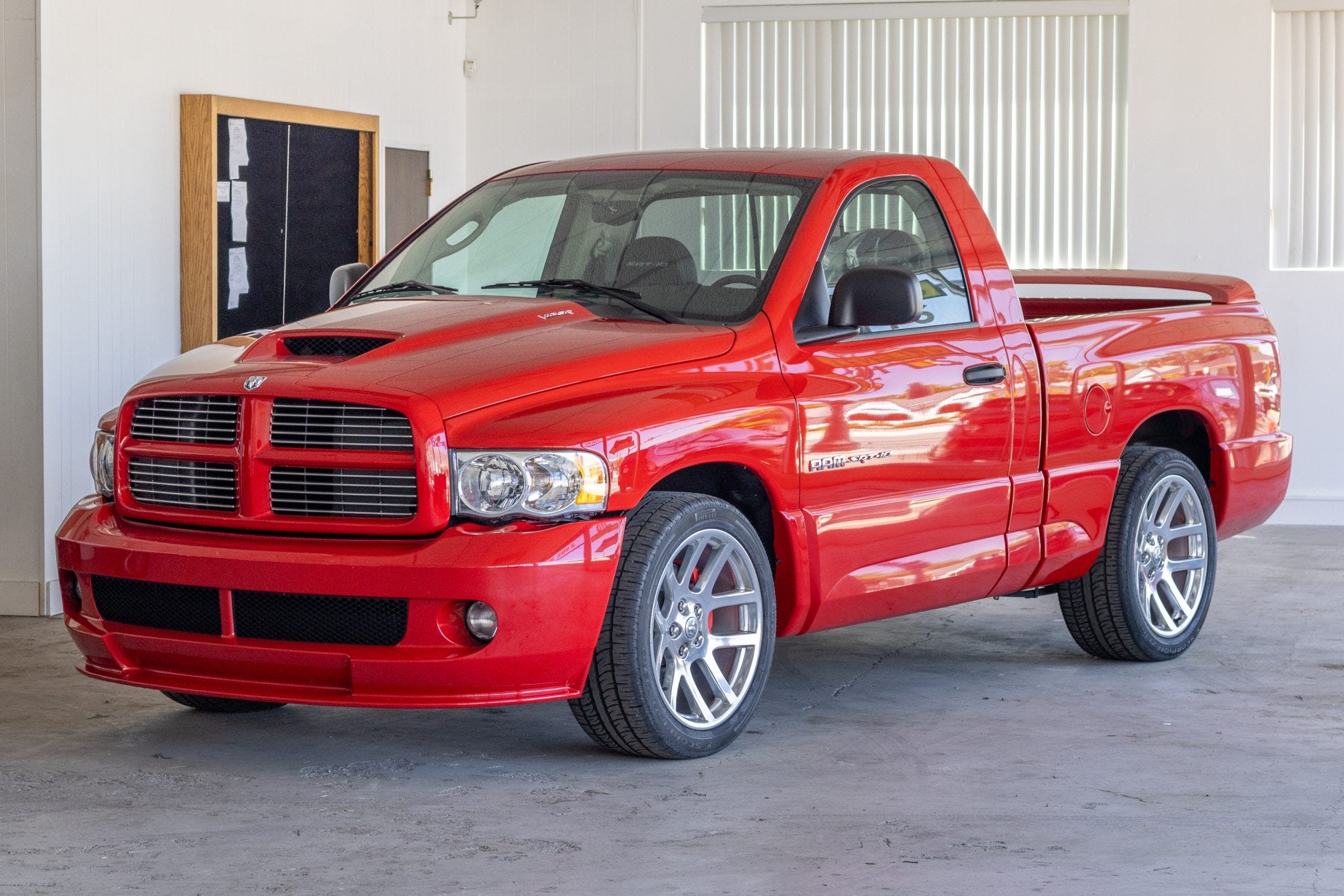 2004 Dodge Ram SRT-10 on Bring a Trailer Has Two Things Ram’s New Rumble Bees Don’t