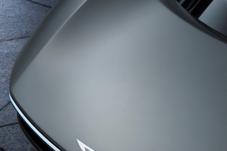 2028 Chrysler Arrow / Arrow Cross