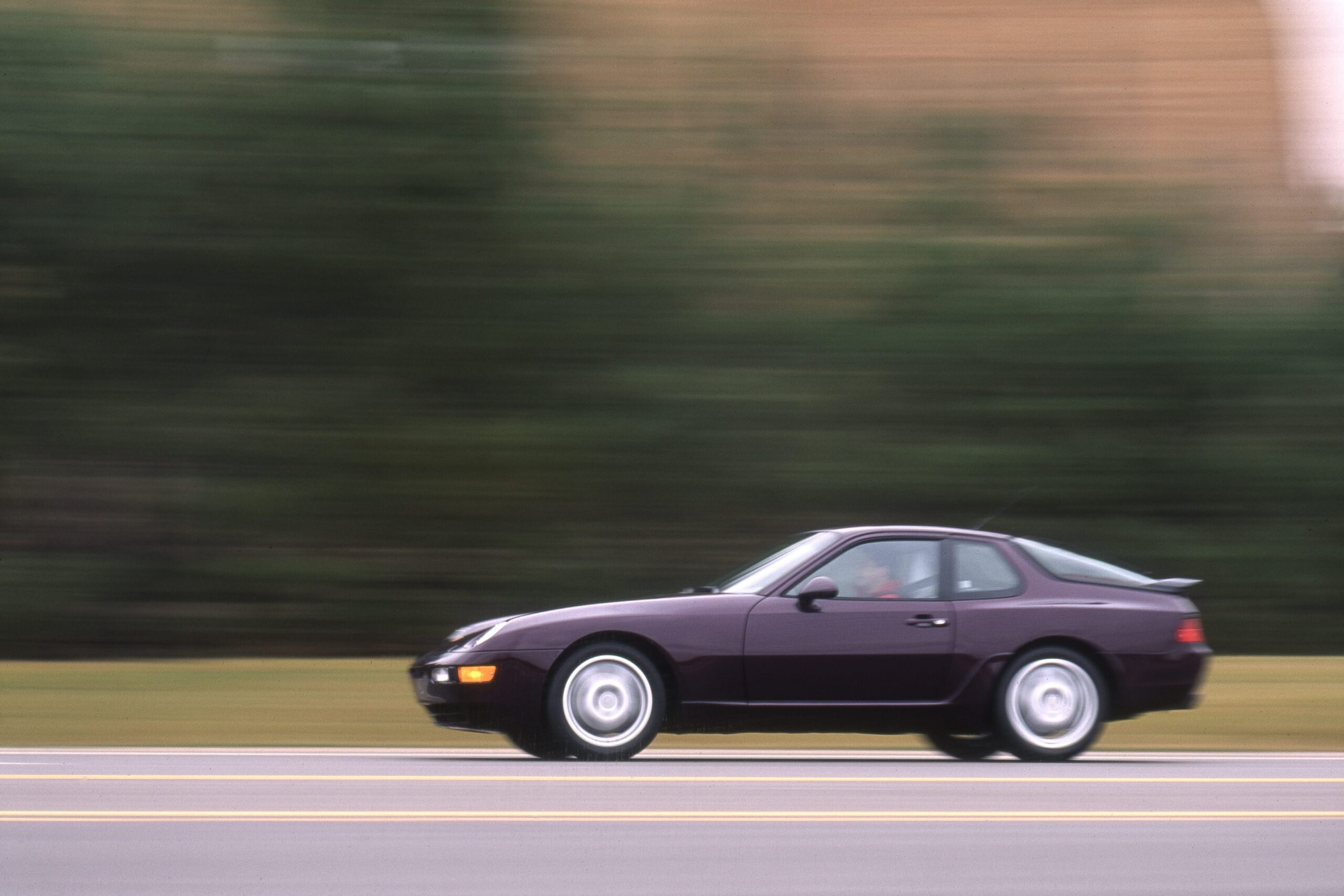 View Photos of the 1992 Porsche 968