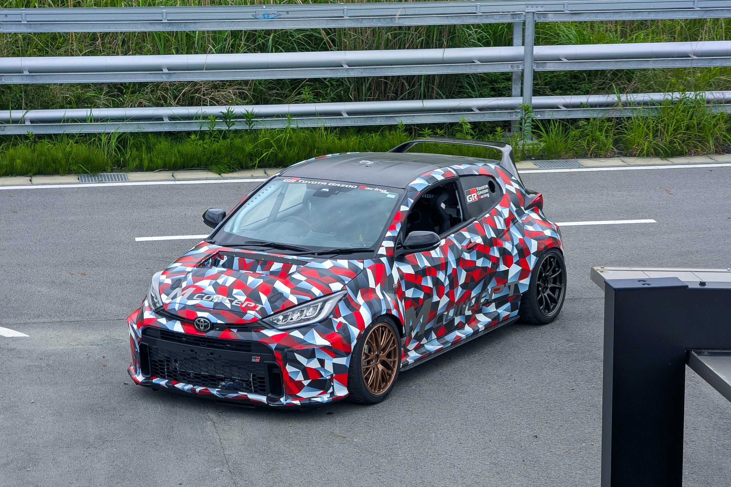 View Photos of the Toyota M Concept Prototype