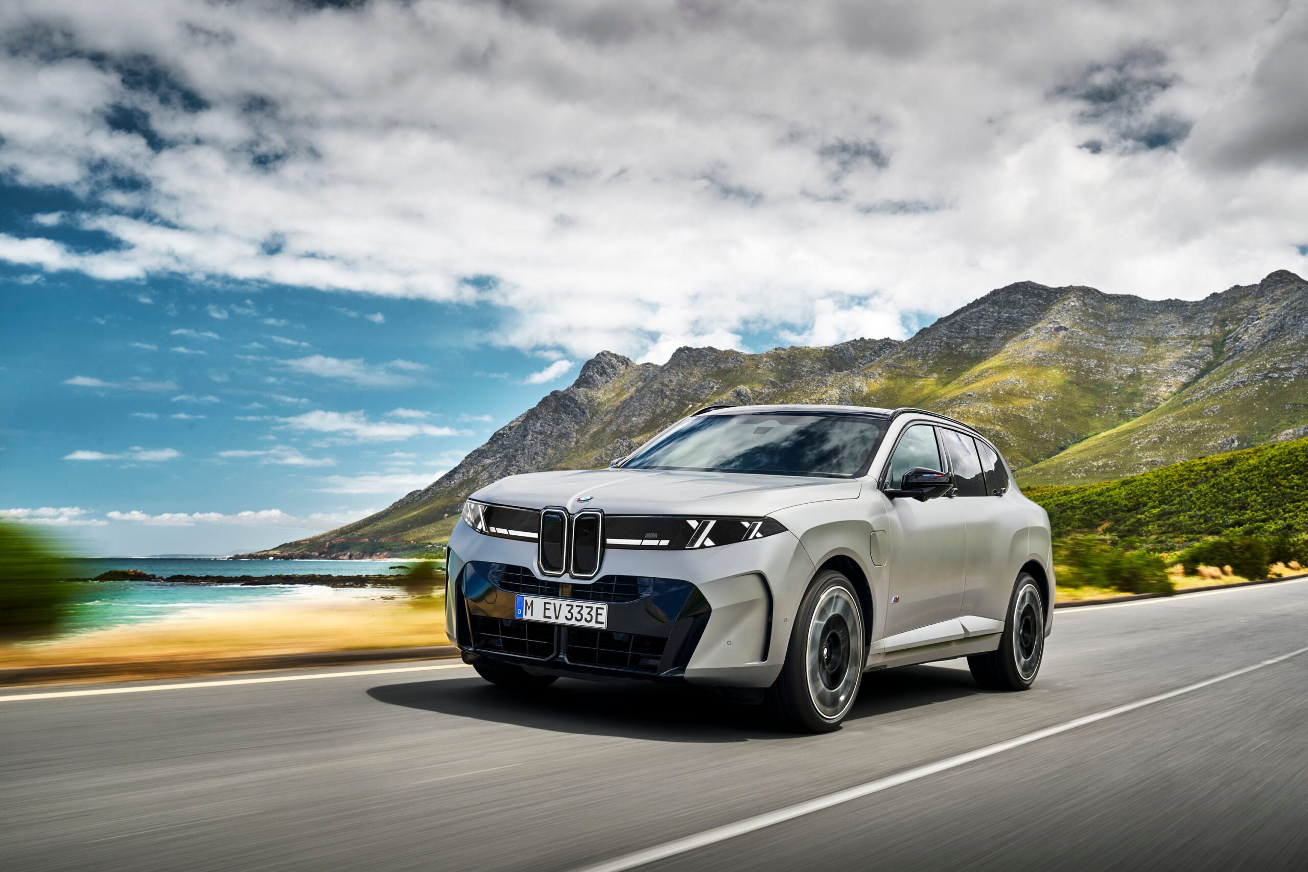 View Exterior Photos of the 2027 BMW X5 Hybrid