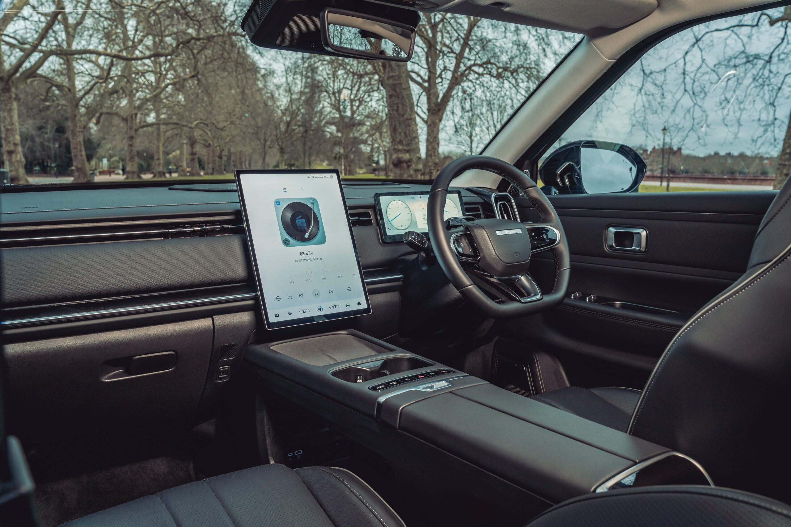 View Interior Photos of the 2026 Jaecoo 7