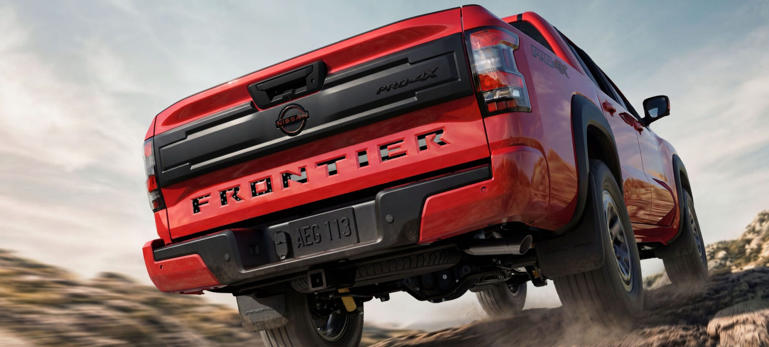 2026 Nissan Frontier Celebrates America with Free Patriotic Badge