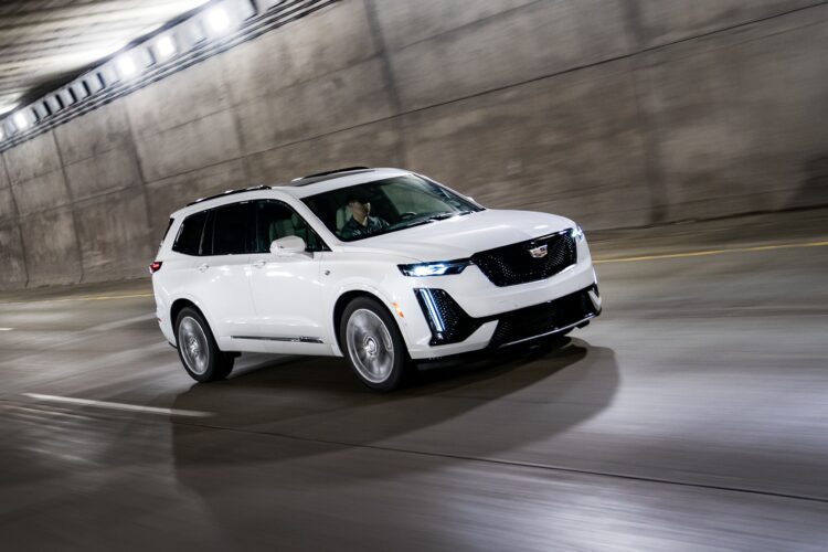 Confirmed! The Cadillac XT6 SUV Will Return with a Gas Engine