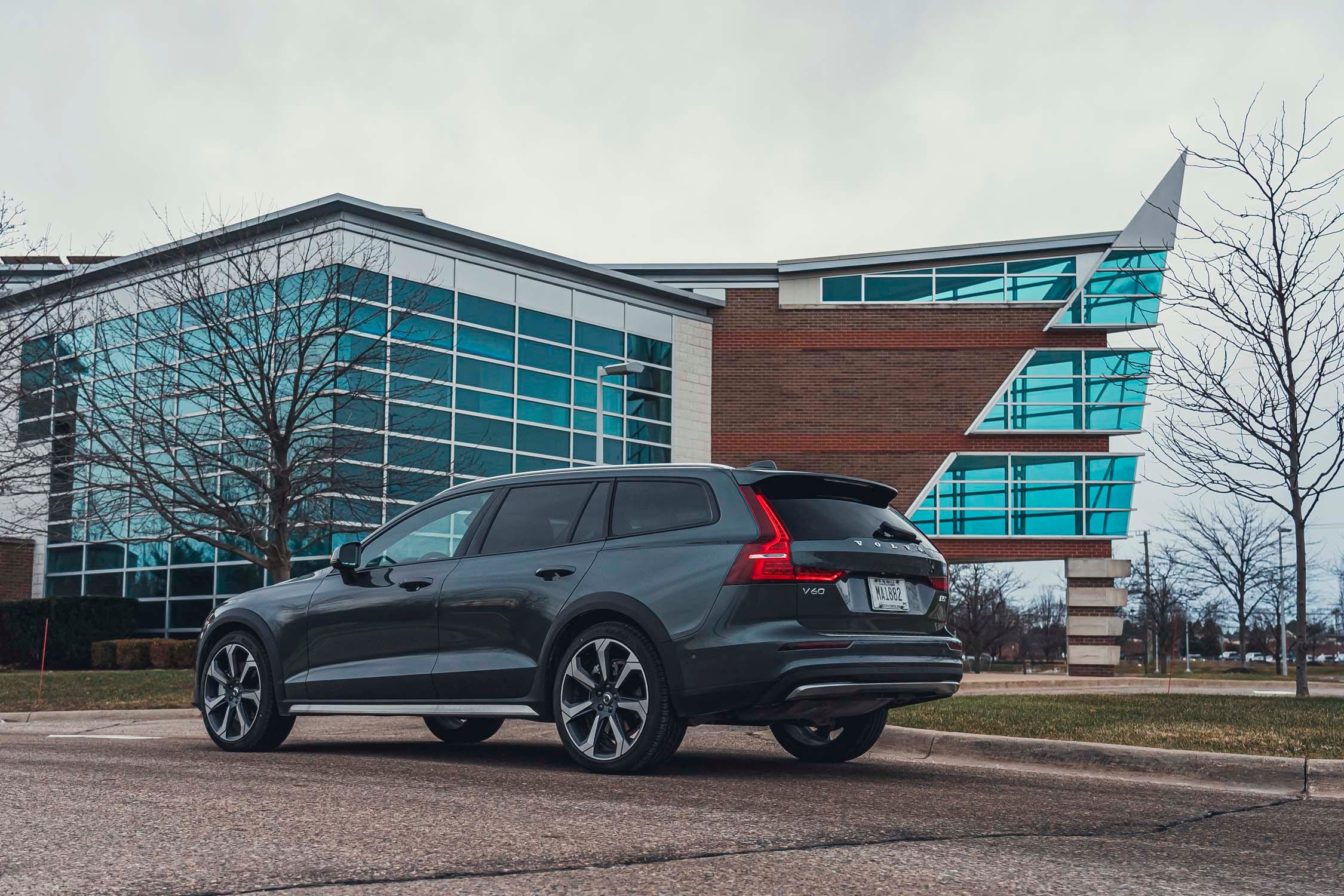 Electric Volvo Sedan and Wagon Could Reportedly Go on Sale in 2028