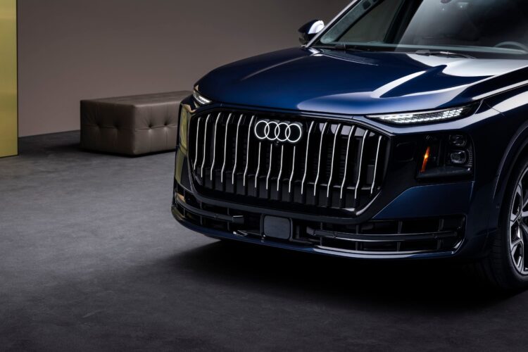 View Exterior Photos of the 2027 Audi Q9