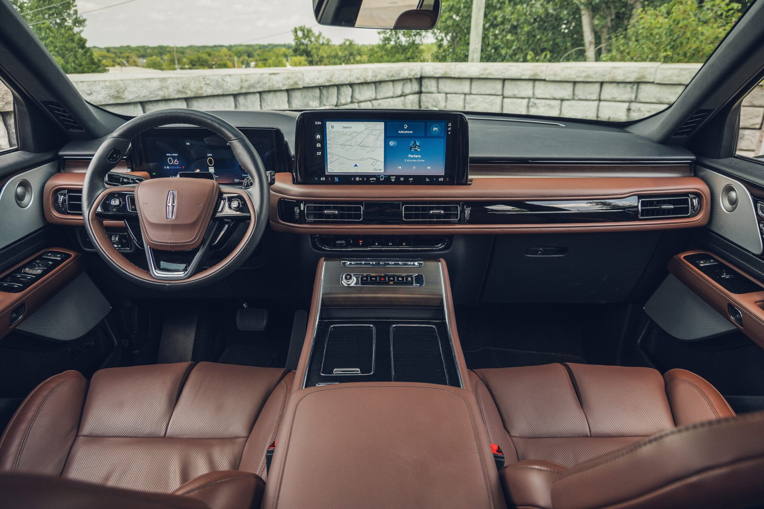 View Interior Photos of the 2026 Lincoln Aviator Reserve