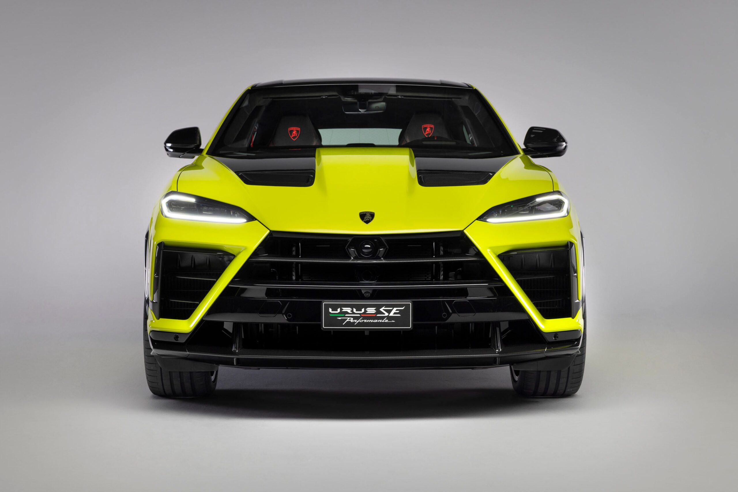 2027 Lamborghini Urus SE Performante Ups the Ante on Hybrid Power