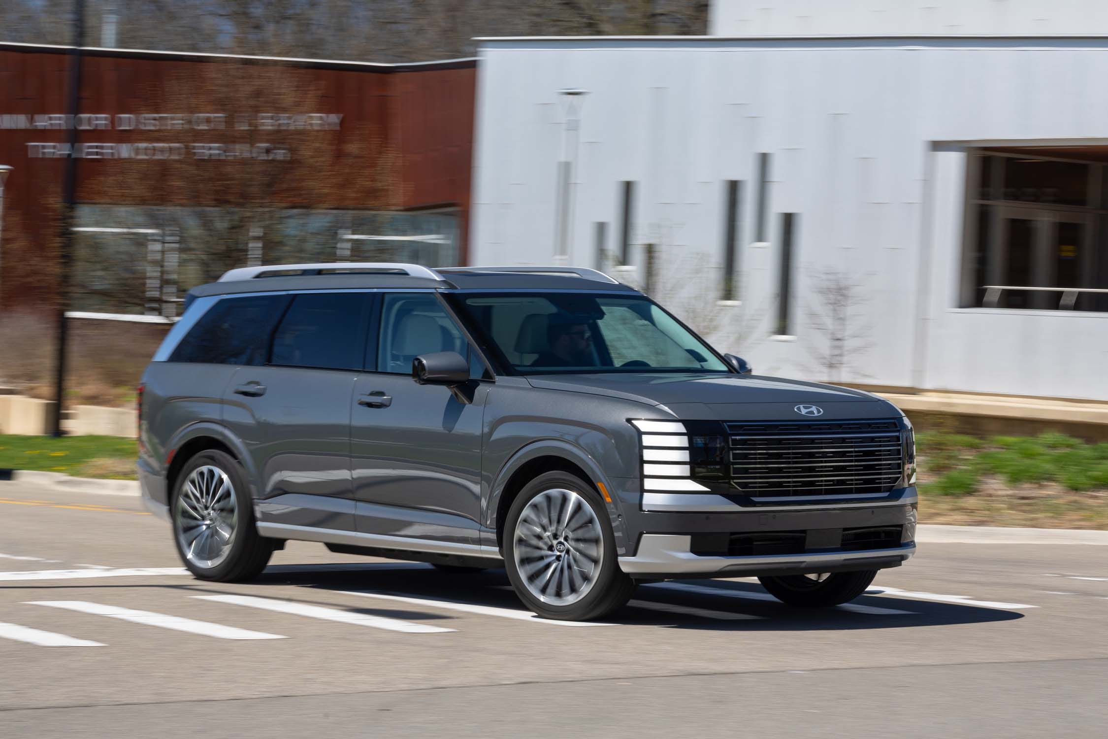 Our 2026 Hyundai Palisade Hybrid Grins and Bears It