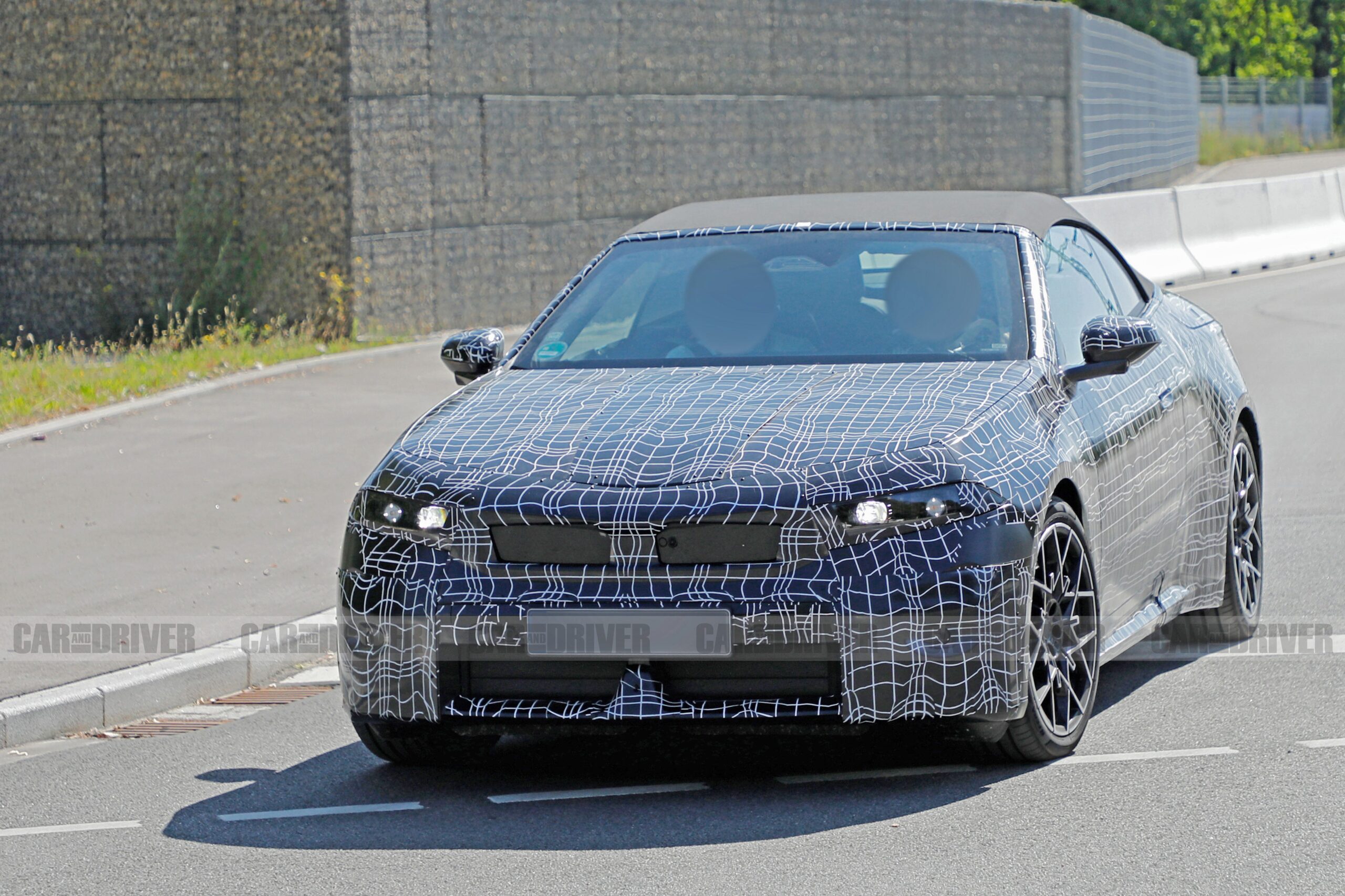 BMW i4 Convertible Spotted with Soft Top and Neue Klasse Styling