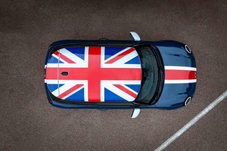 Report: Next-Gen Mini Cooper EV Could Go Rear-Wheel Drive