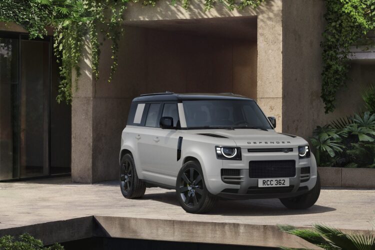 2027 Land Rover Defender Ditches the Turbo Four and 5.0-Liter V-8