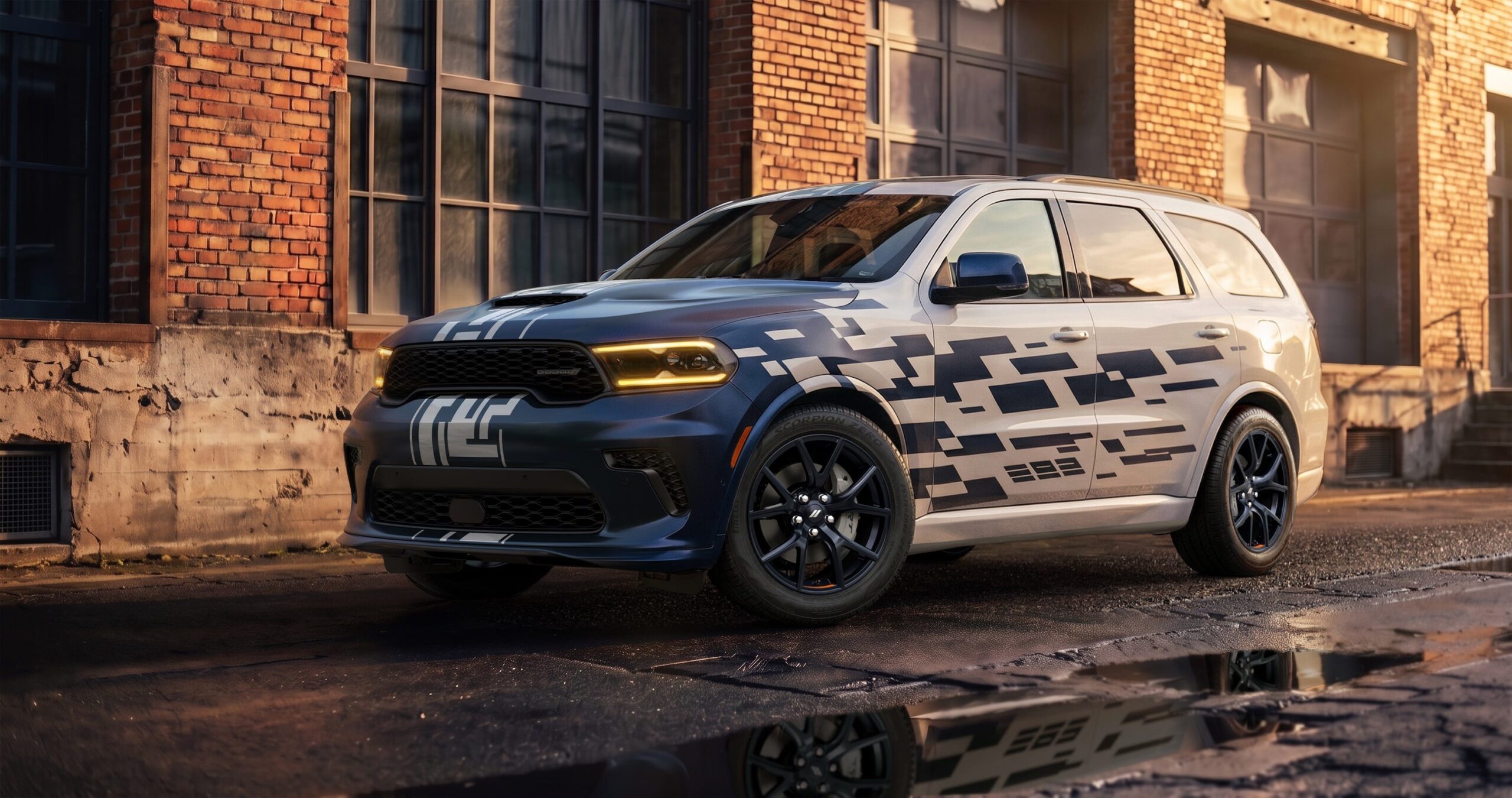 Dodge Shows New Paint Colors and an Eye-Catching Durango Concept