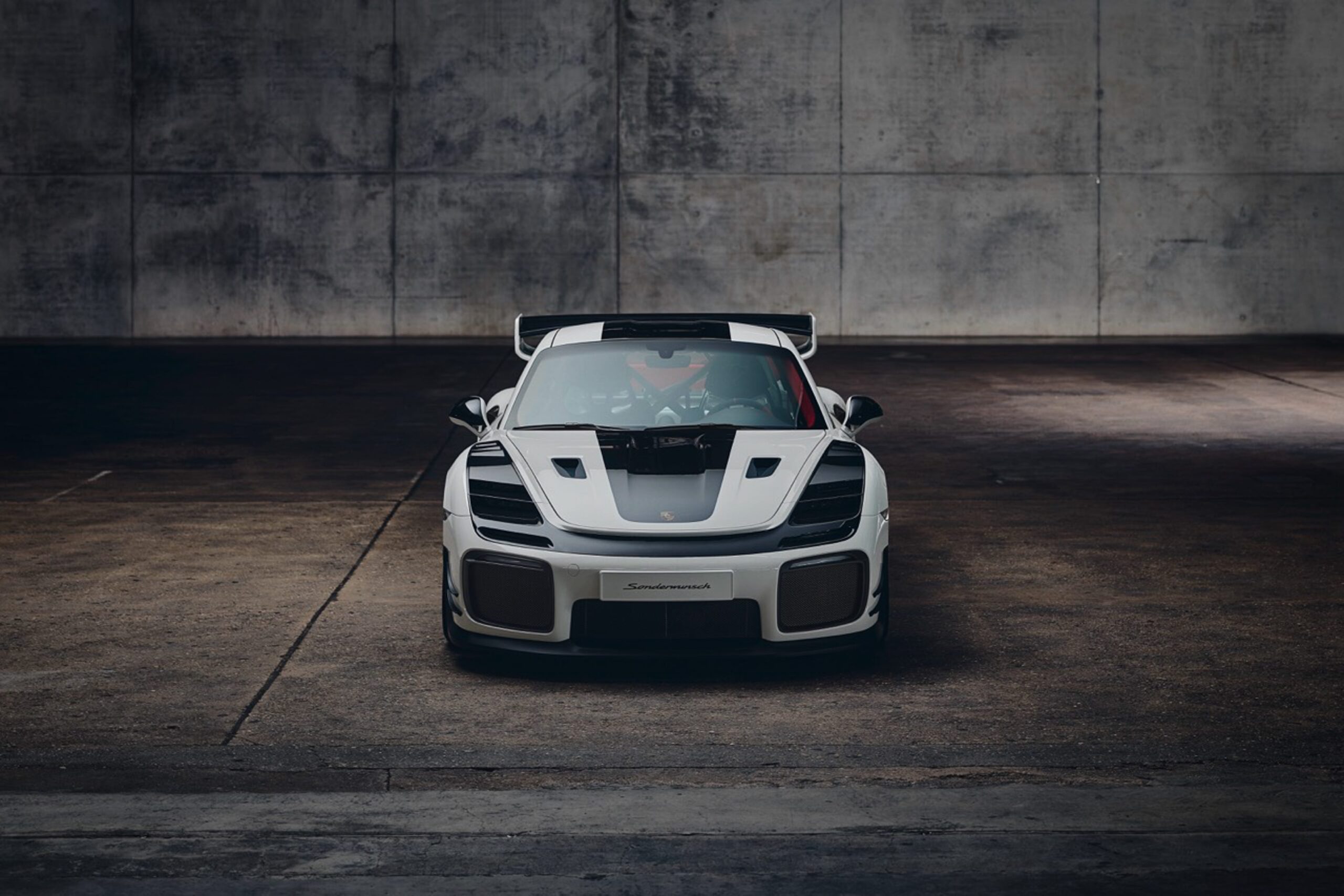 View Photos of the Porsche Flachbau RS