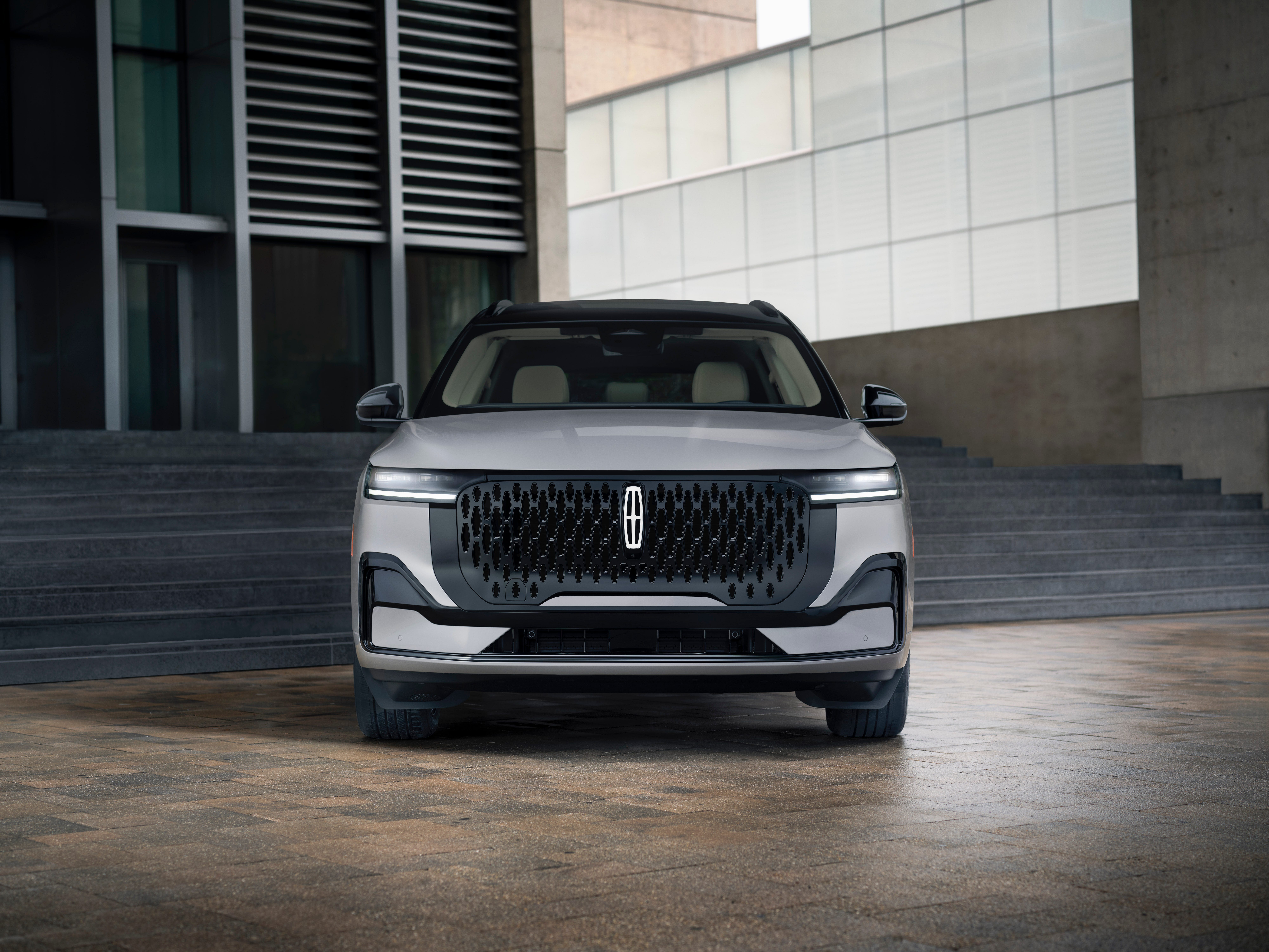 View Photos of the 2027 Lincoln Nautilus Hybrid