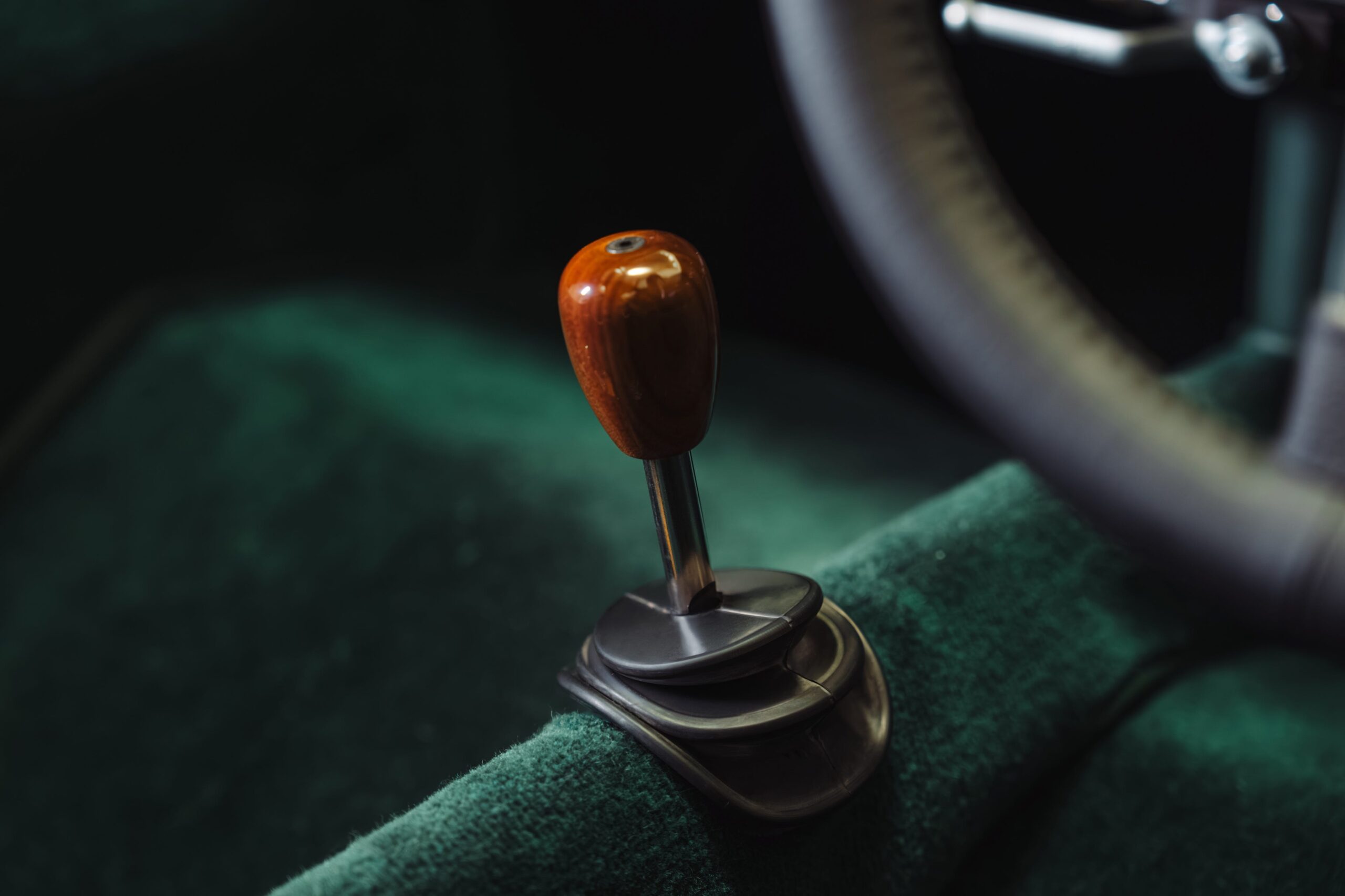 McLaren Teases a New Car with a Manual Shifter Inspired by the M6GT