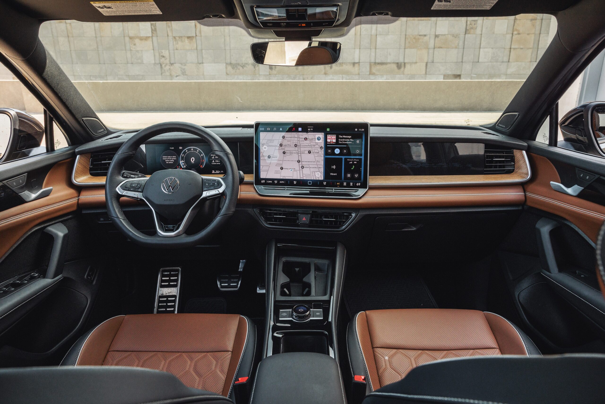 View Interior Photos of the 2026 Volkswagen Tiguan SEL R-Line Turbo