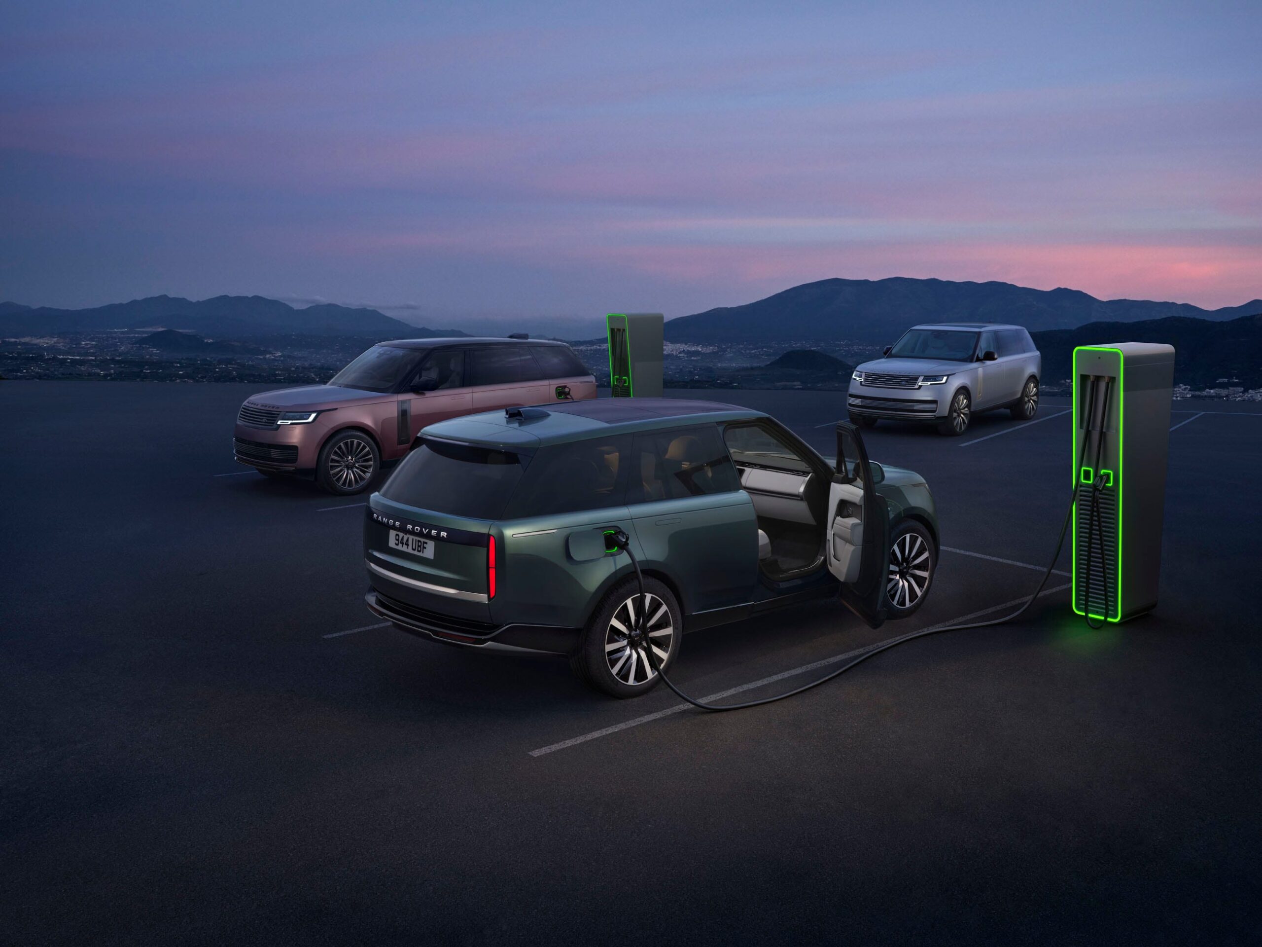 View Exterior Photos of the 2027 Land Rover Range Rover Electric