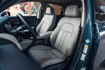 View Interior Photos of the 2026 Honda HR-V EX-L