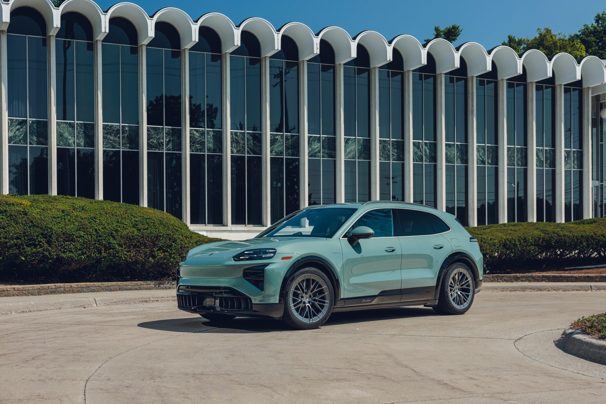 2026 Porsche Cayenne Electric / Cayenne Coupe Electric