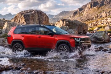 2027 Jeep Cherokee Adds More Capable Off-Roading Trailhawk Trim
