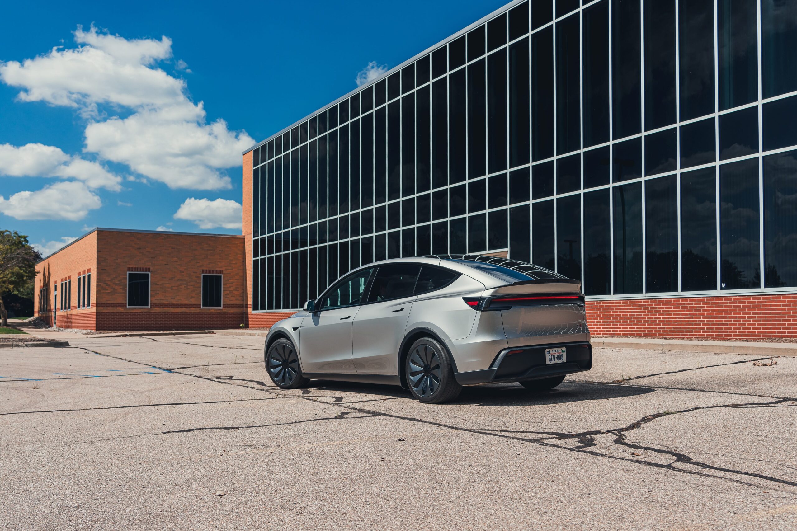 View Exterior Photos of the 2027 Tesla Model Y L Launch