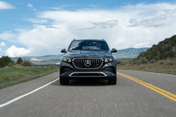 View Photos of the 2027 Mercedes-AMG GLE53