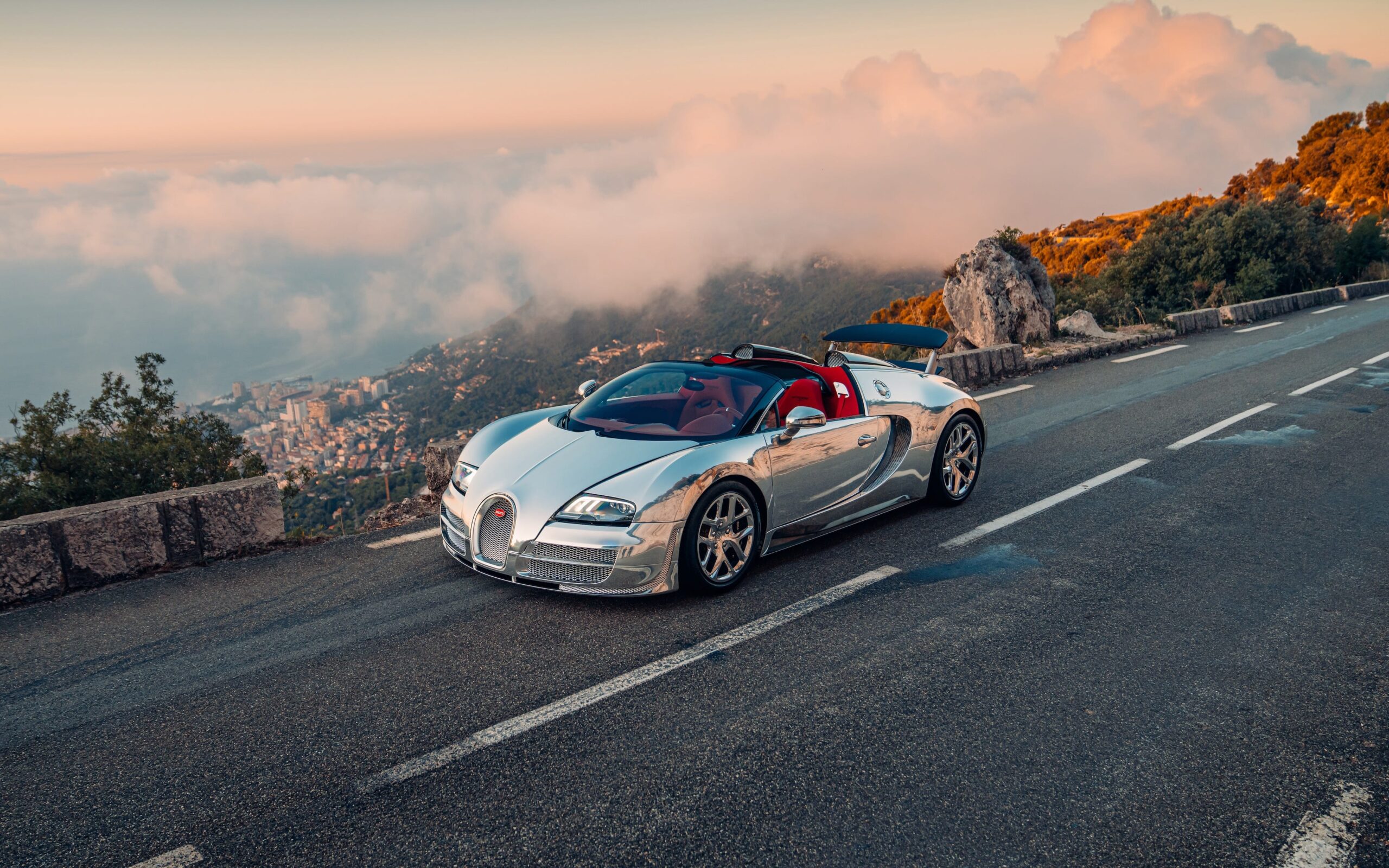This Refurbished One-Off Bugatti Veyron Is a Mirror on Wheels