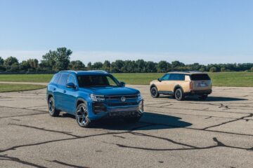 2027 Kia Telluride X-Pro SX Prestige AWD vs. Volkswagen Atlas SEL Premium R-Line 4Motion Comparison Test